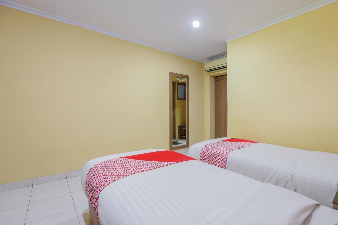 Senen Indah Syariah Hotel Jakarta