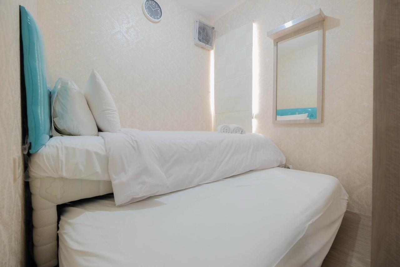 Modern Style 2br Bassura Near Shopping Mall By Travelio Apartment