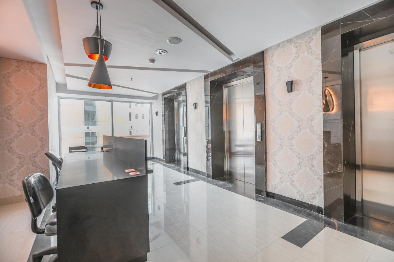 Hotel Super Oyo Collection O 16 Vittoria Jakarta
