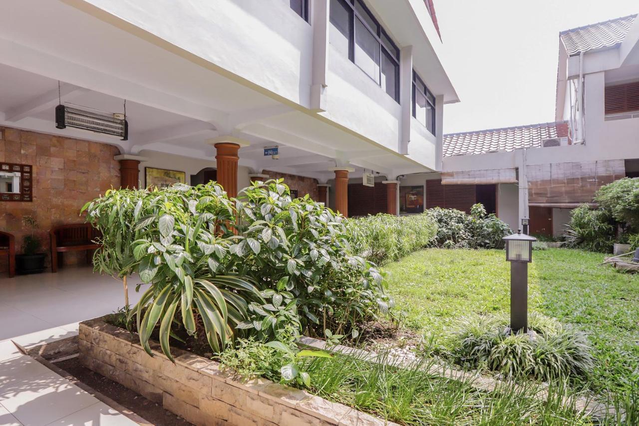 Senen Indah Syariah Hotel