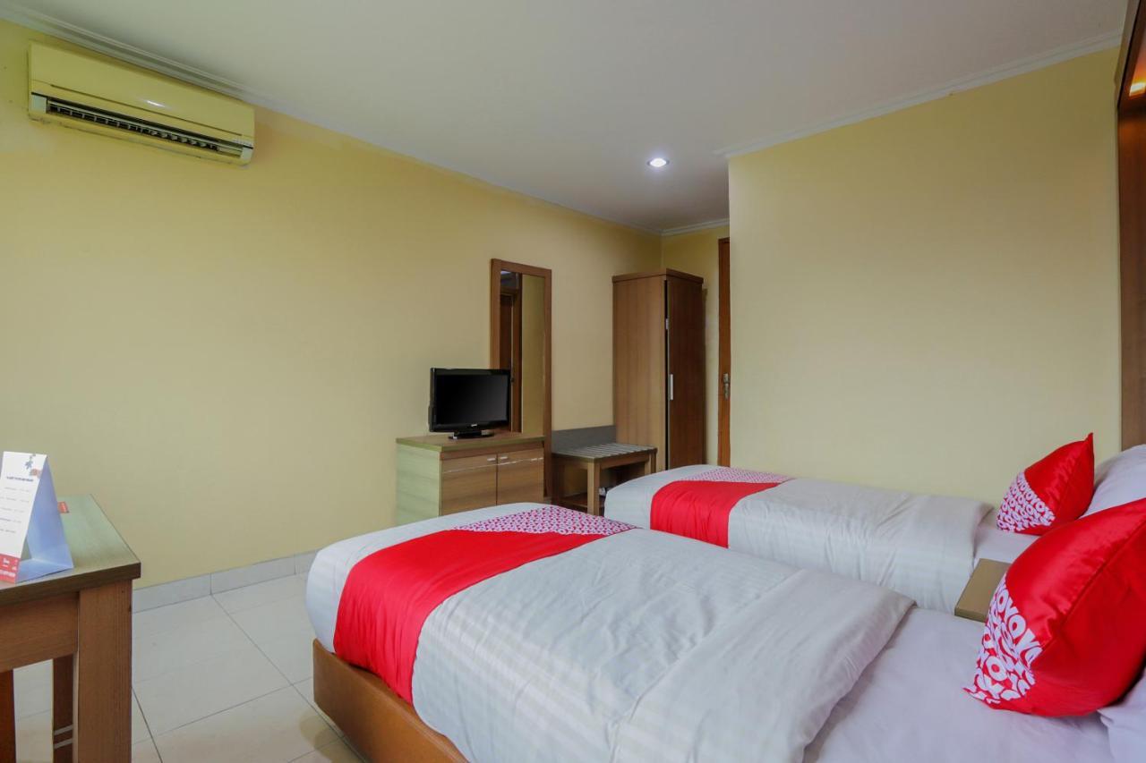 Senen Indah Syariah Hotel Jakarta