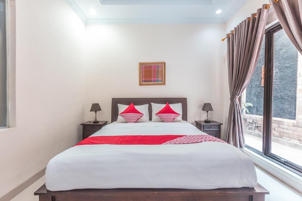 Oyo 1667 Lux Barkah Hotel 2*