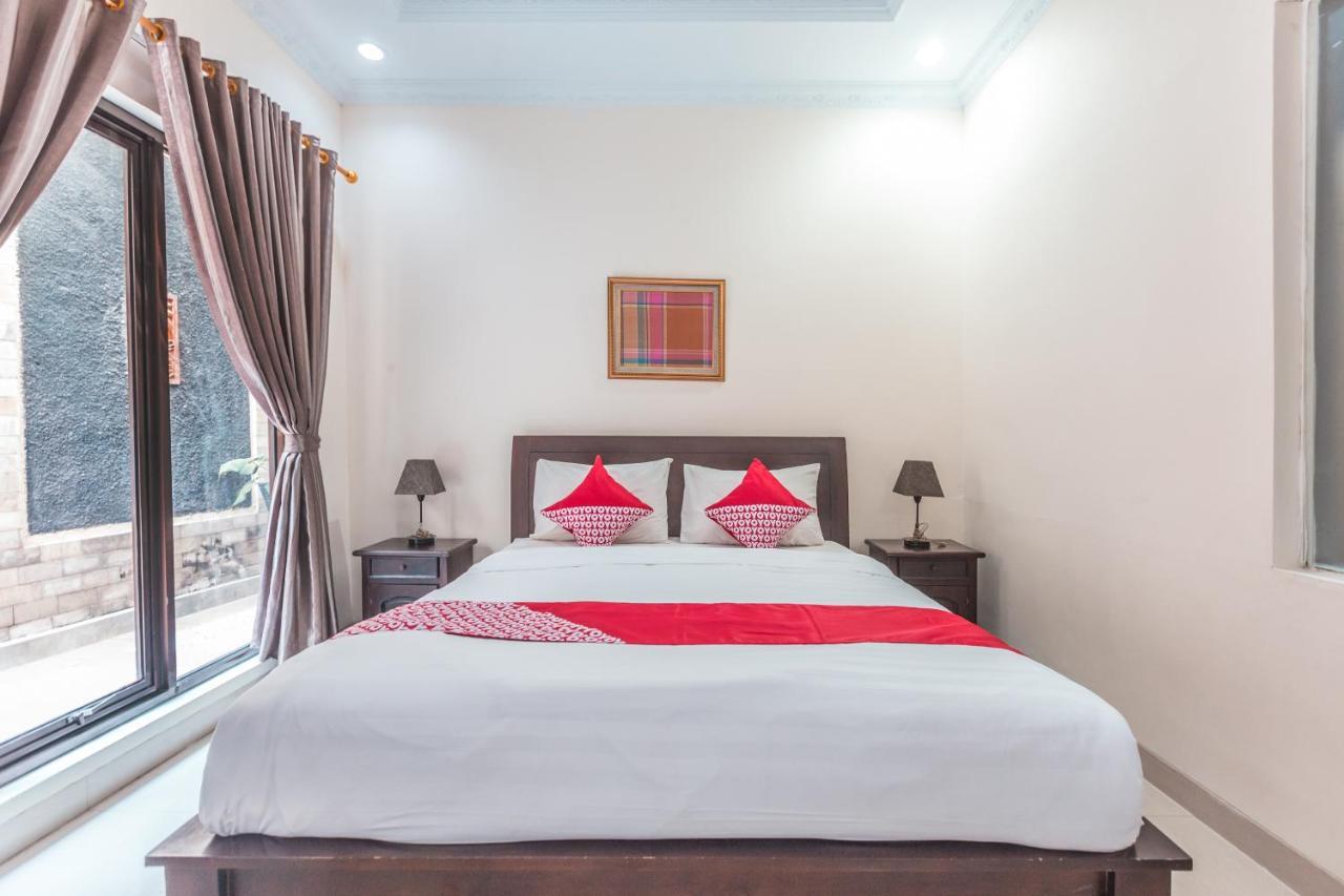 Oyo 1667 Lux Barkah 2* Jakarta