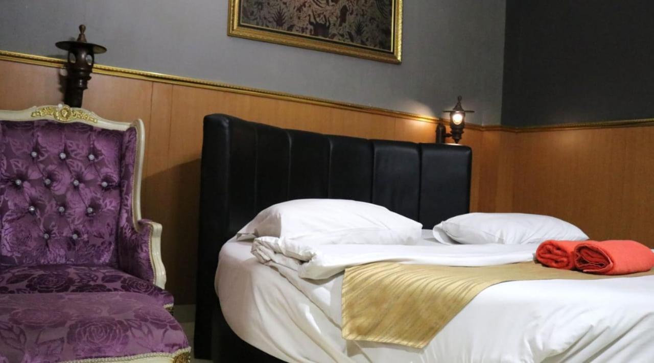 Grand Batik Hotel