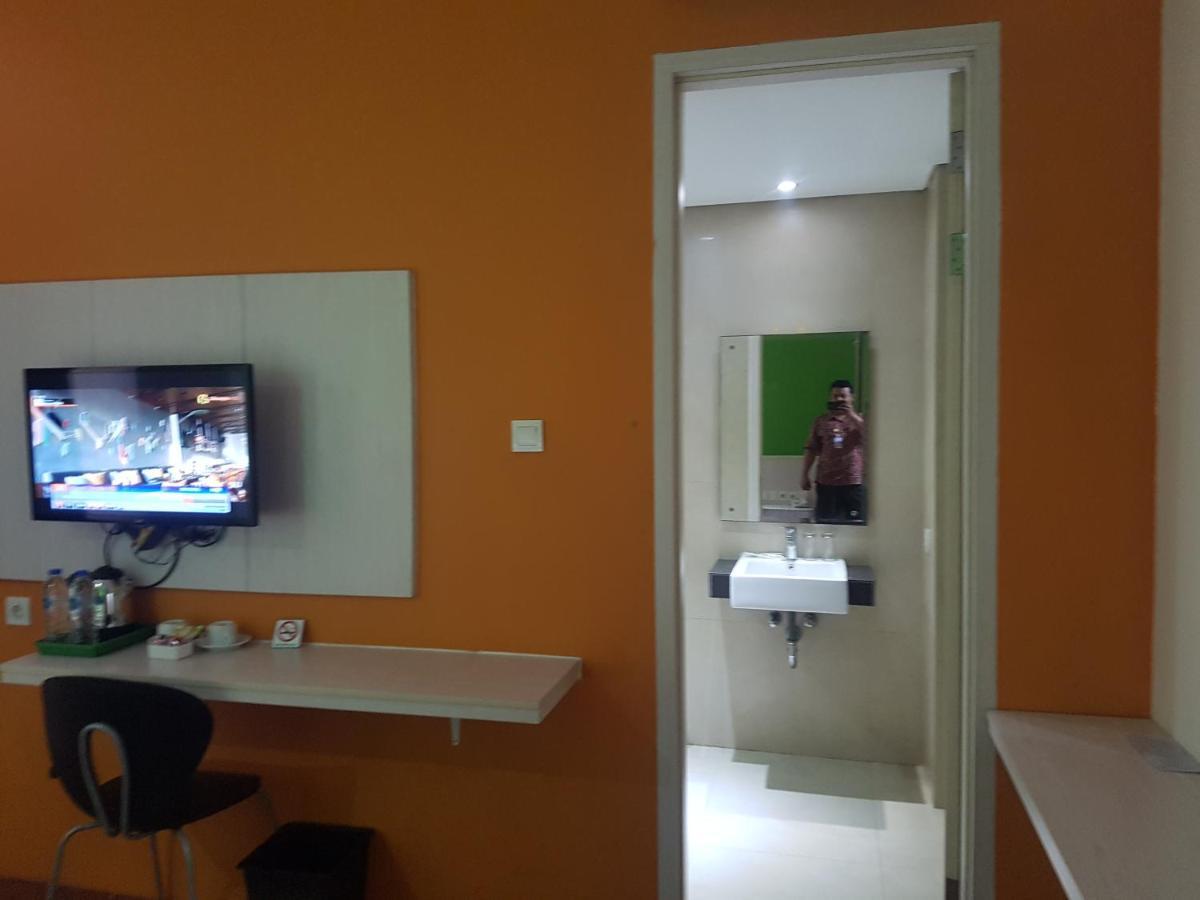 Hotel Dragon Kemayoran Jakarta