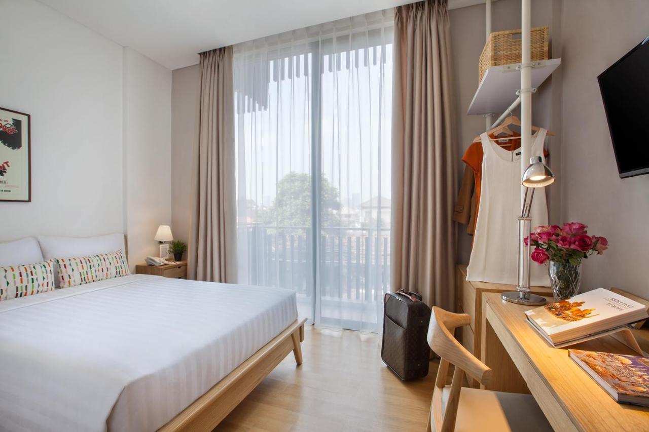 White Tree 3* Jakarta