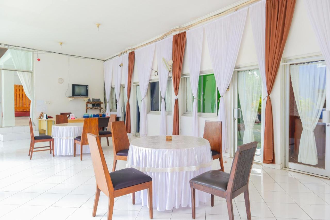 Hotel Reddoorz Syariah Near Ragunan Zoo 3 Jakarta
