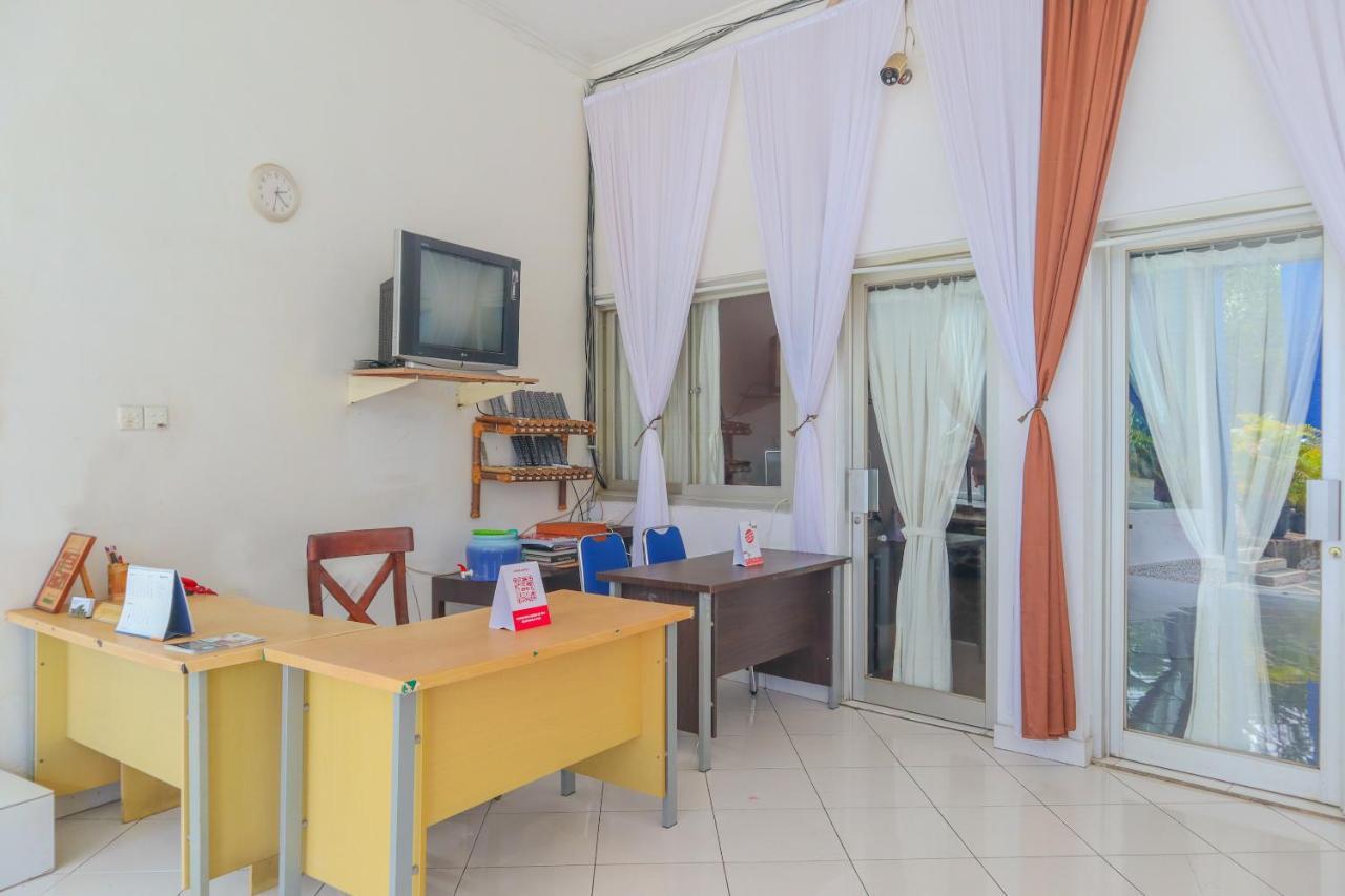 Hotel Reddoorz Syariah Near Ragunan Zoo 3