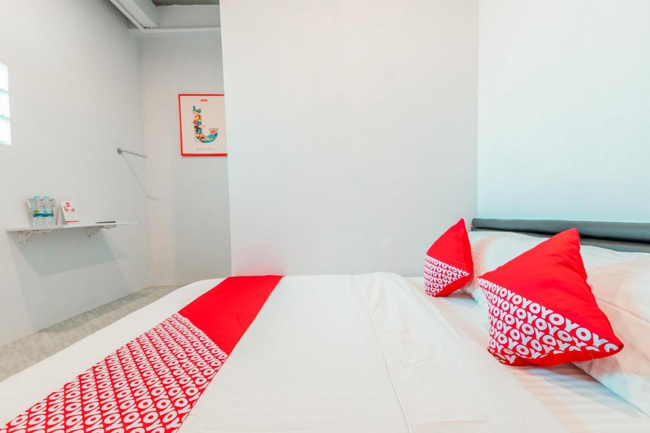 Fongki Place Hotel 2*