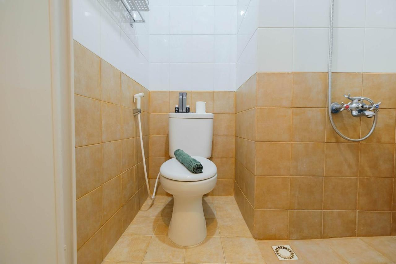 Apartamento Modern At 26th Floor Pramuka By Travelio *
