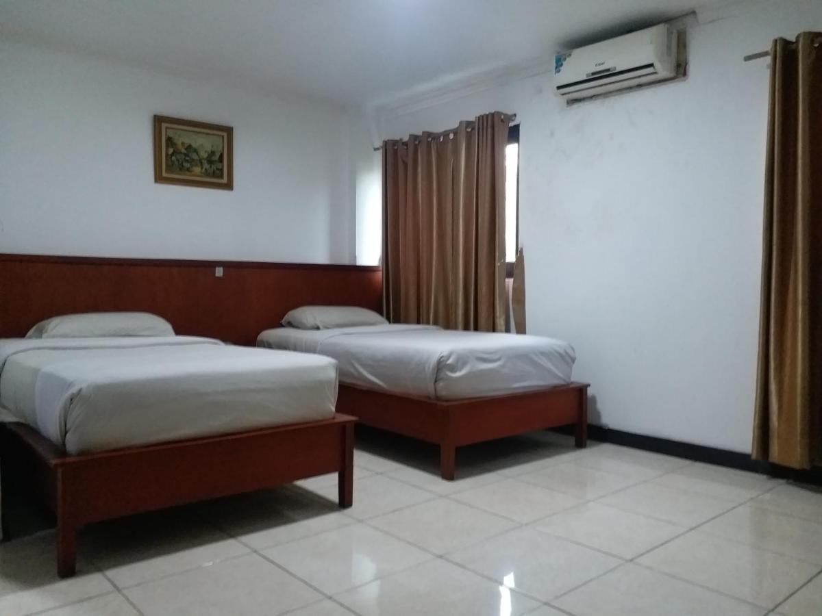 Hotel Oyo 2348 Ende Elok Jakarta