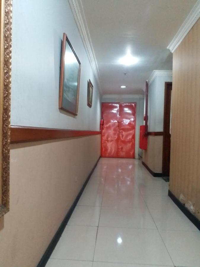 Oyo 2348 Ende Elok Hotel Jakarta