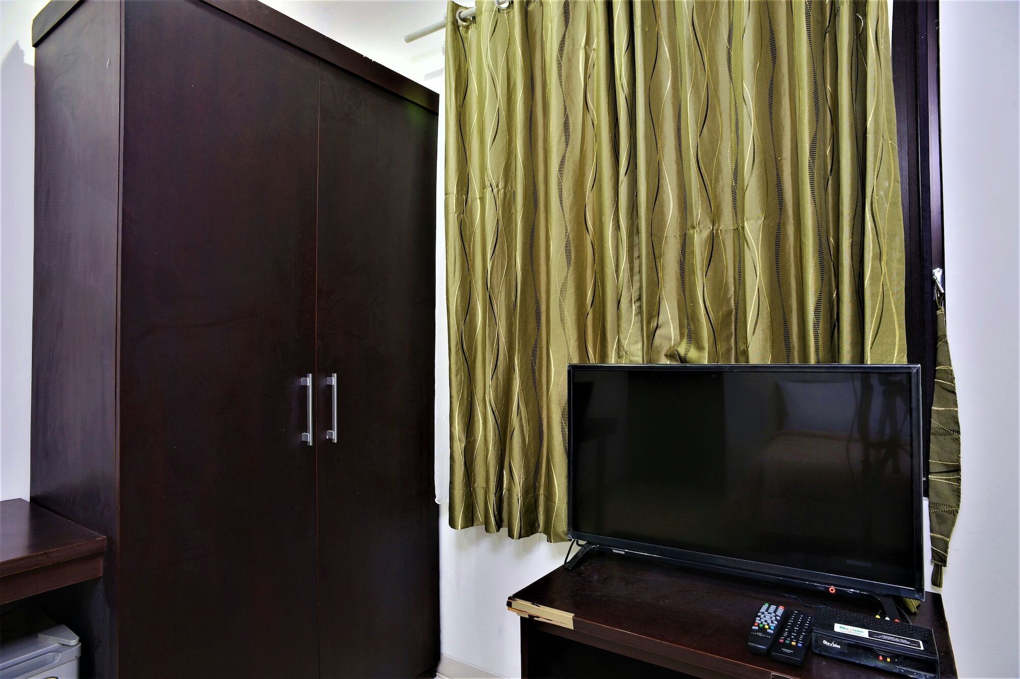 Jasmine Hotel 3*