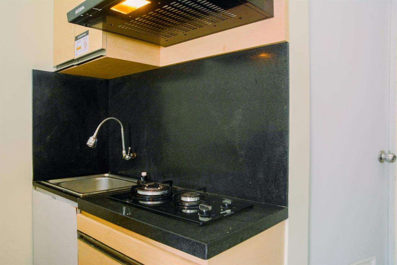 Apartment Fully Furnished And Cozy 2br At Pramuka By Travelio