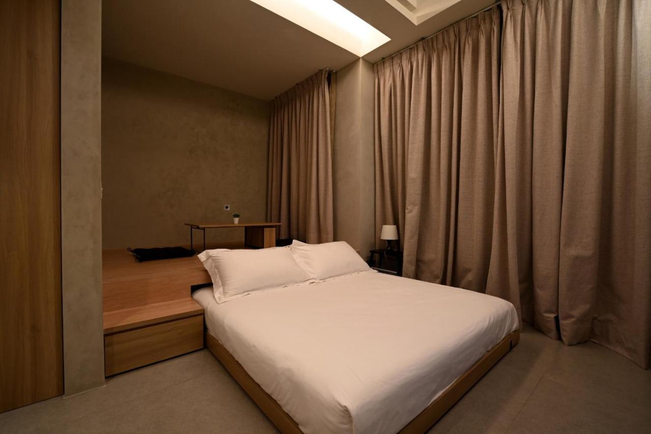Nostoi Hotel 3*