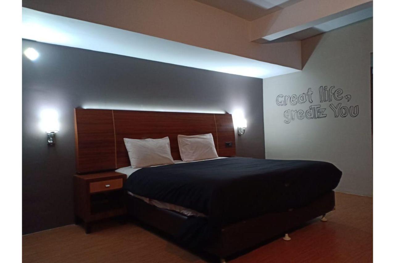 D'boegis Hotel Jakarta