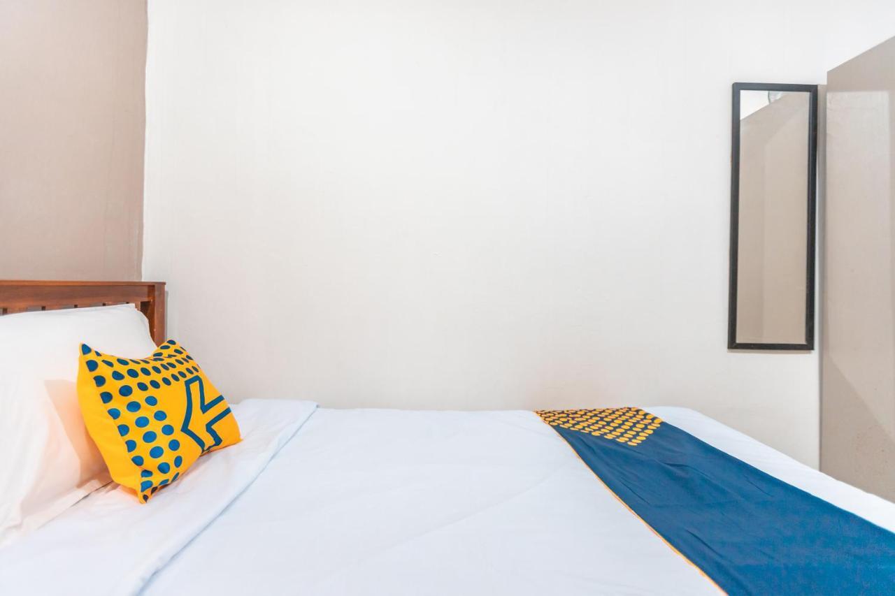 Hotel Spot On 2033 Kayumanis Homestay Syariah