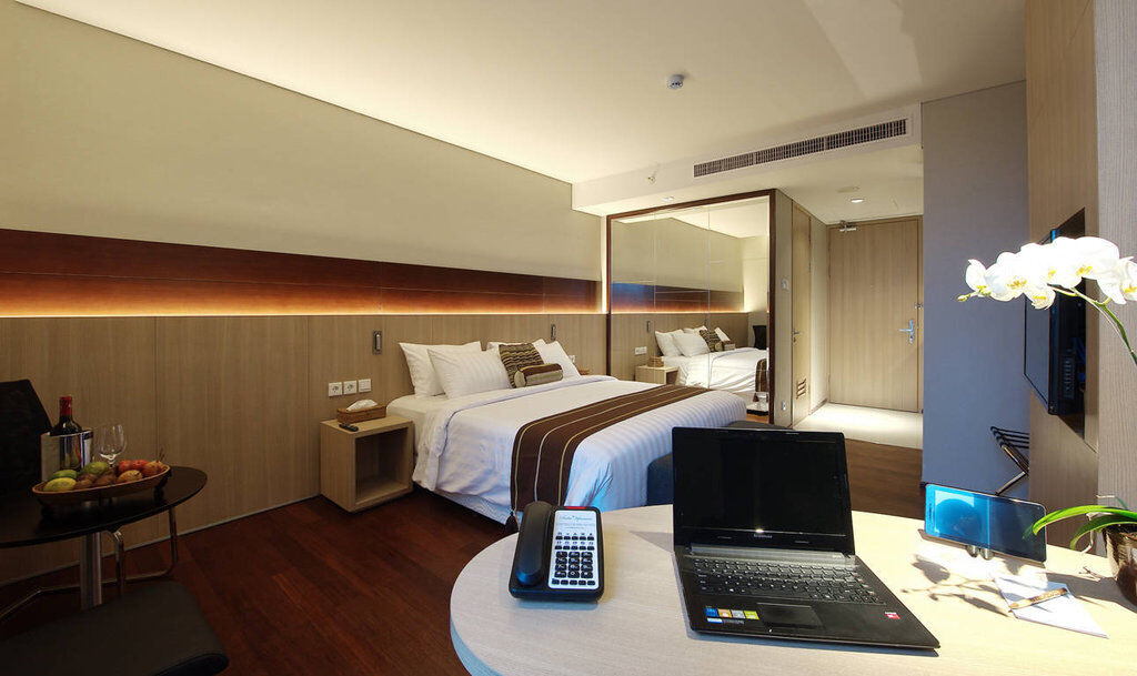 Ra Premiere Simatupang * Jakarta