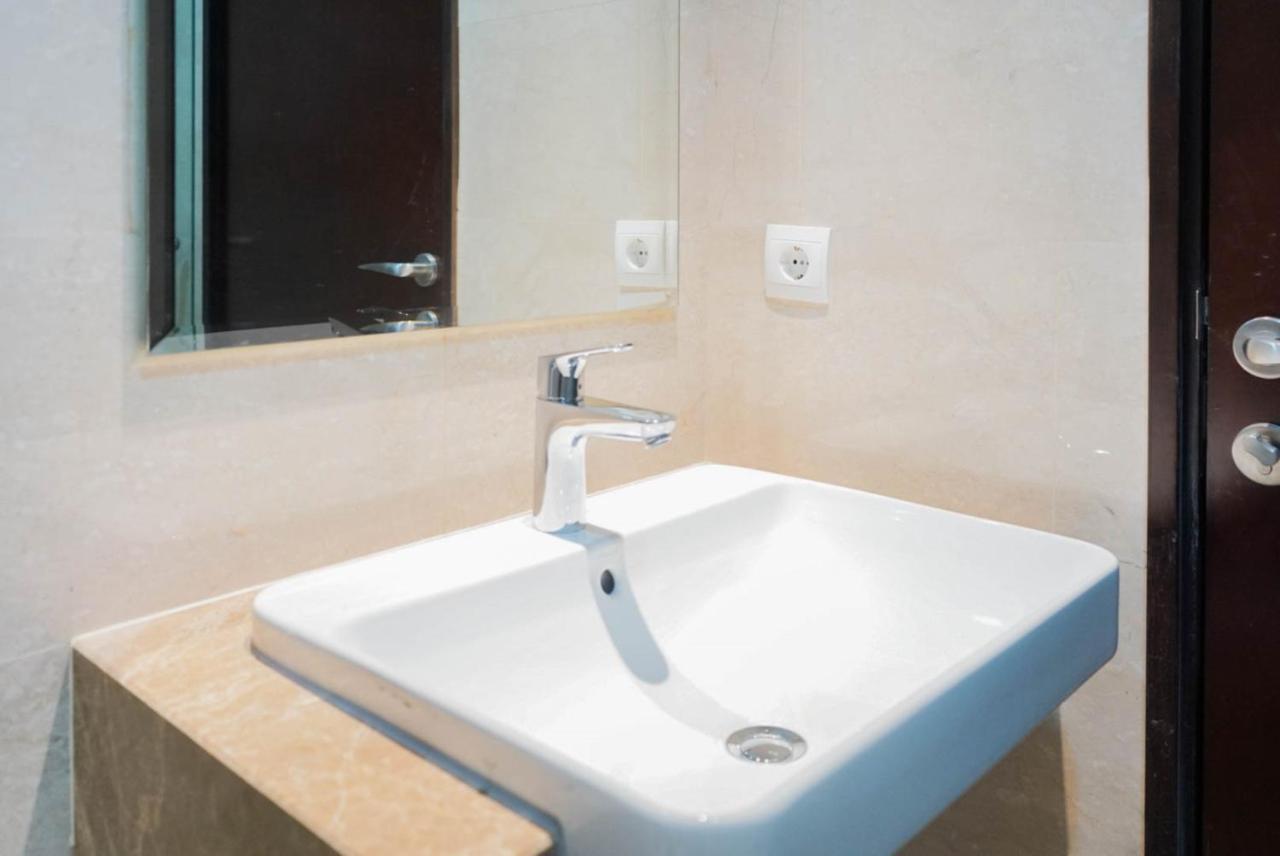 Minimalist&homey Menteng Park By Travelio Apartemen