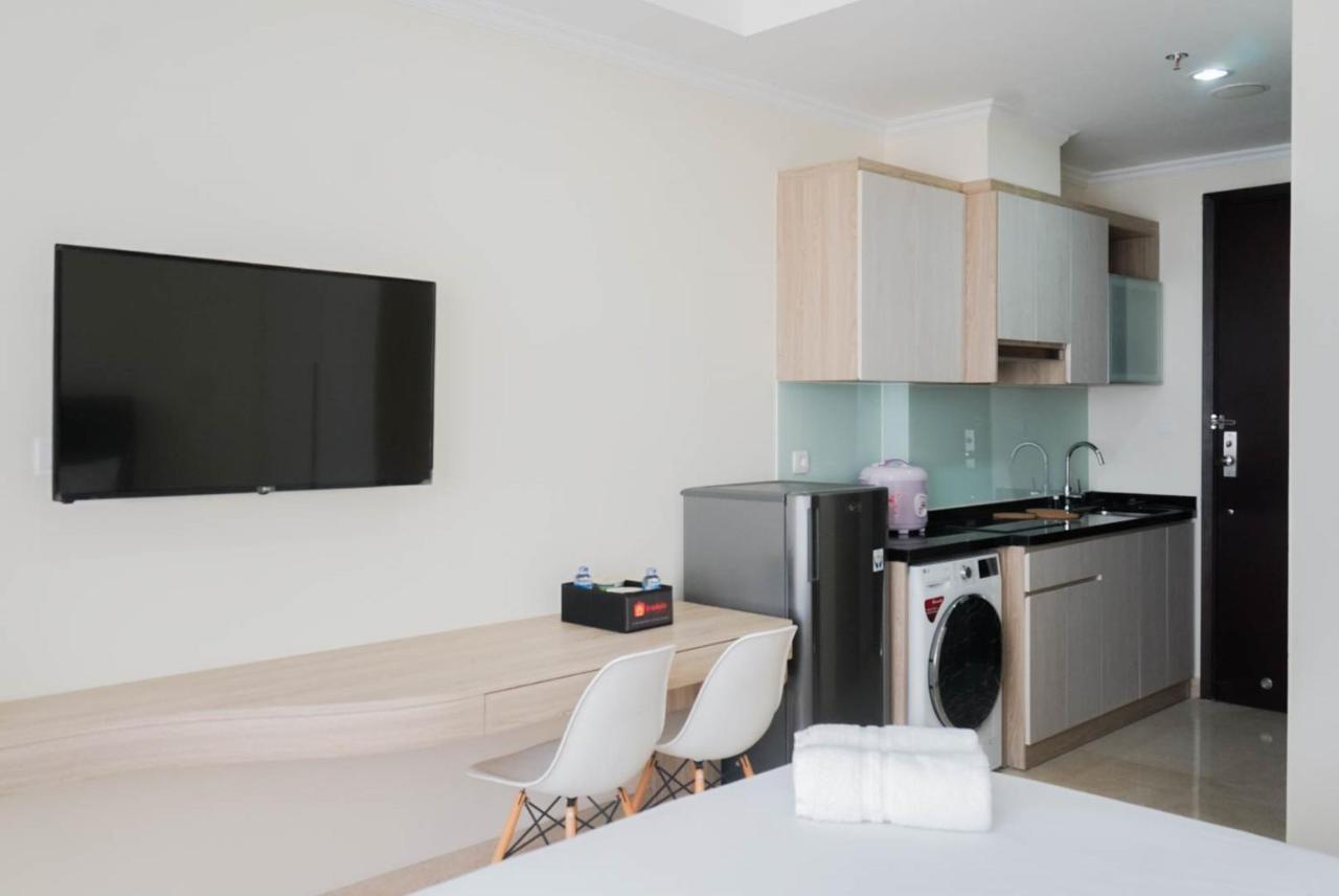 Minimalist&homey Menteng Park By Travelio * Jakarta