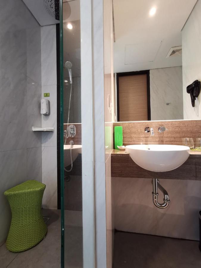 Hotel Maxone Platinum Hayam Wuruk Jakarta