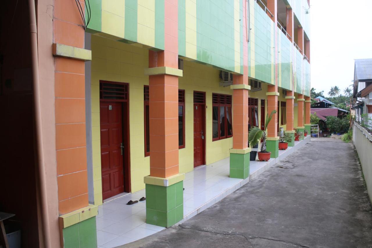 Oyo 2752 Kost Anyelir 15