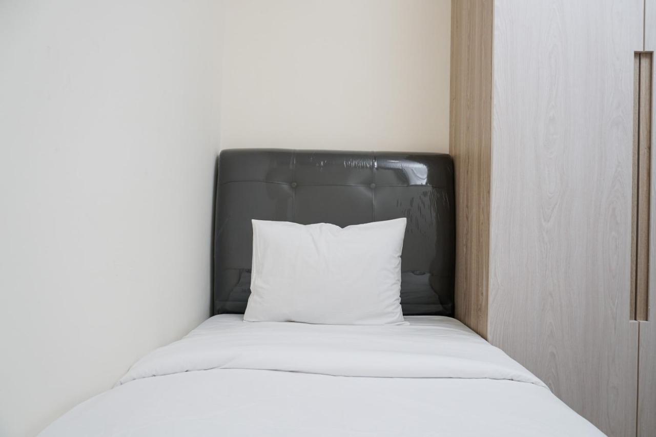 Price And Comfortable 2br With Private Lift At Menteng Park By Travelio