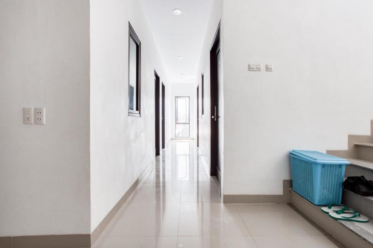 Puri Maju 2* Jakarta