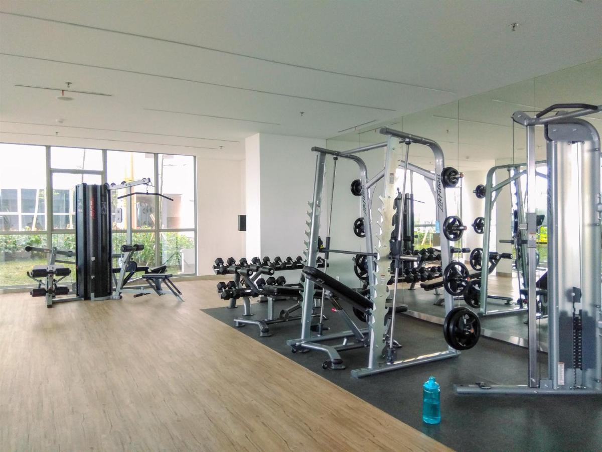 New Furnished 1br At Gold Coast Near Pik By Travelio Apartment *