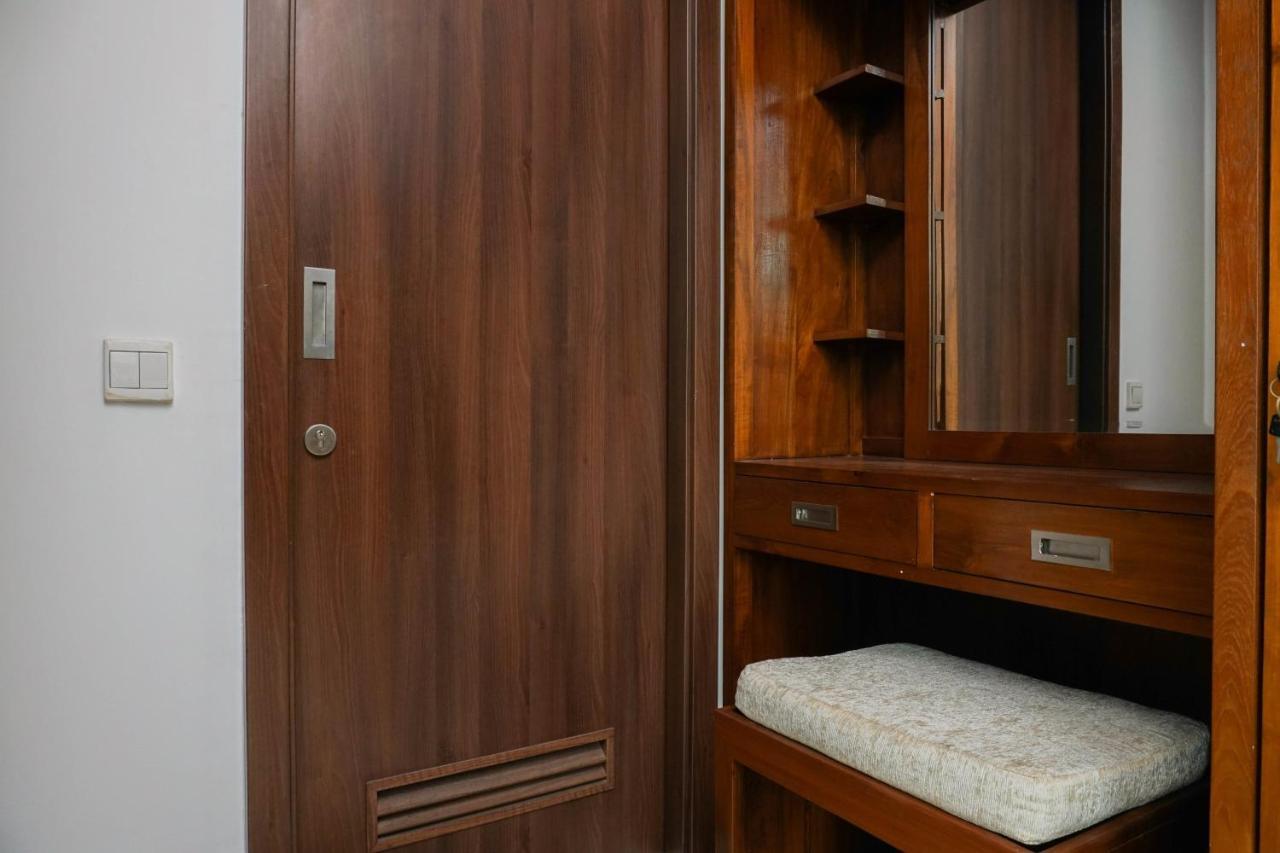 Apartment 3br Kemang Village By Travelio Jakarta