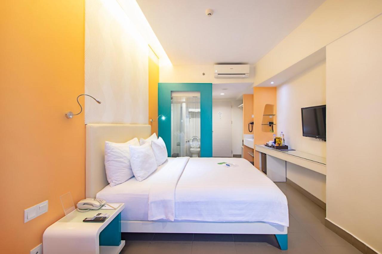 Khách sạn Blue Sky Petamburan 3*