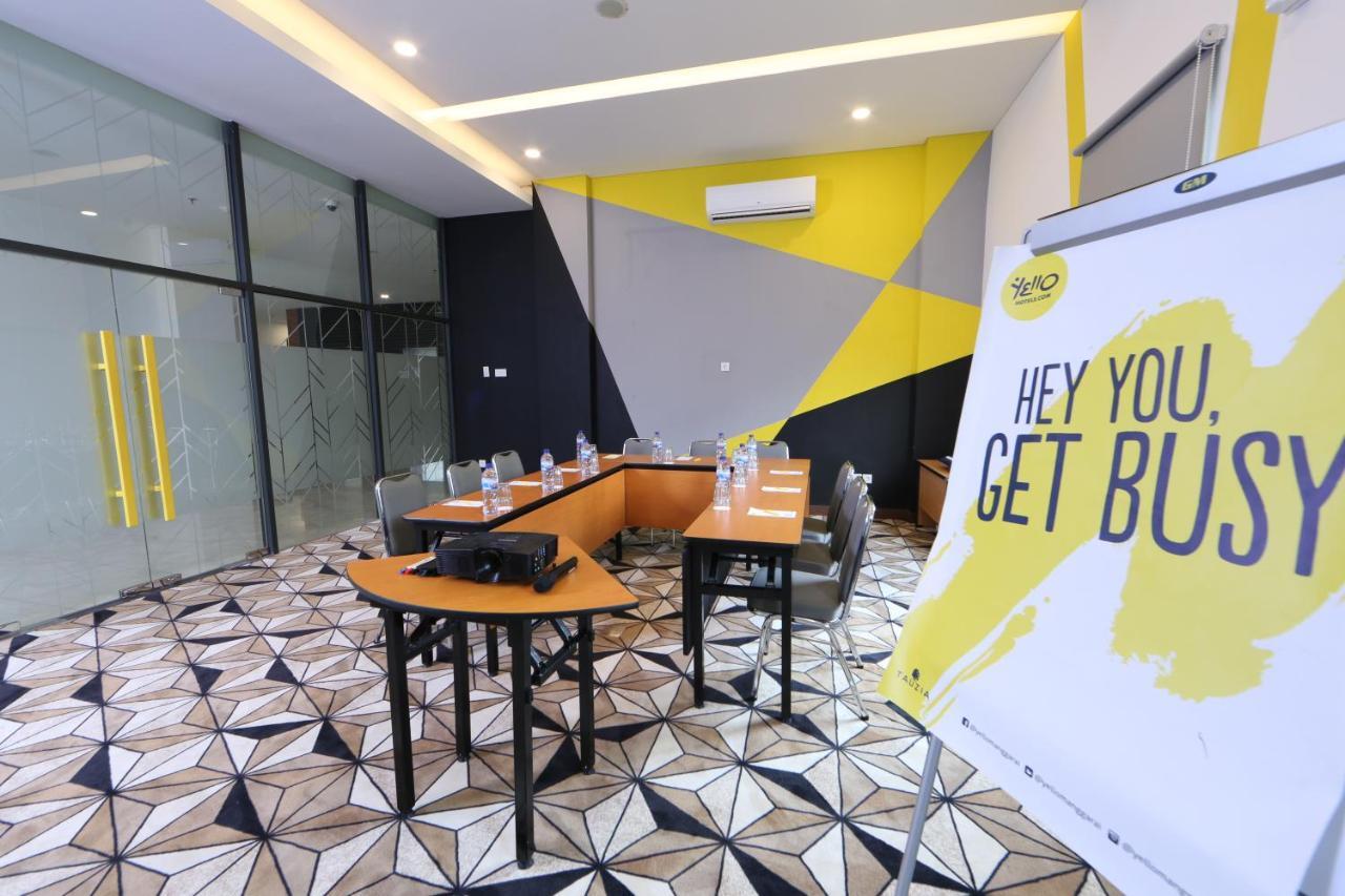 Yello Manggarai Hotel