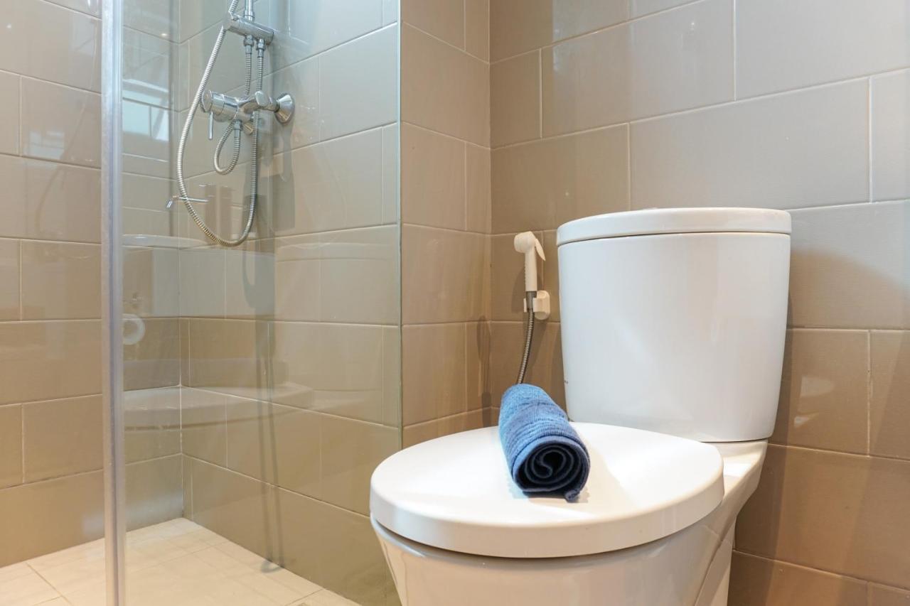 Cozy And Comfy 2br Citralake By Travelio Apartment *