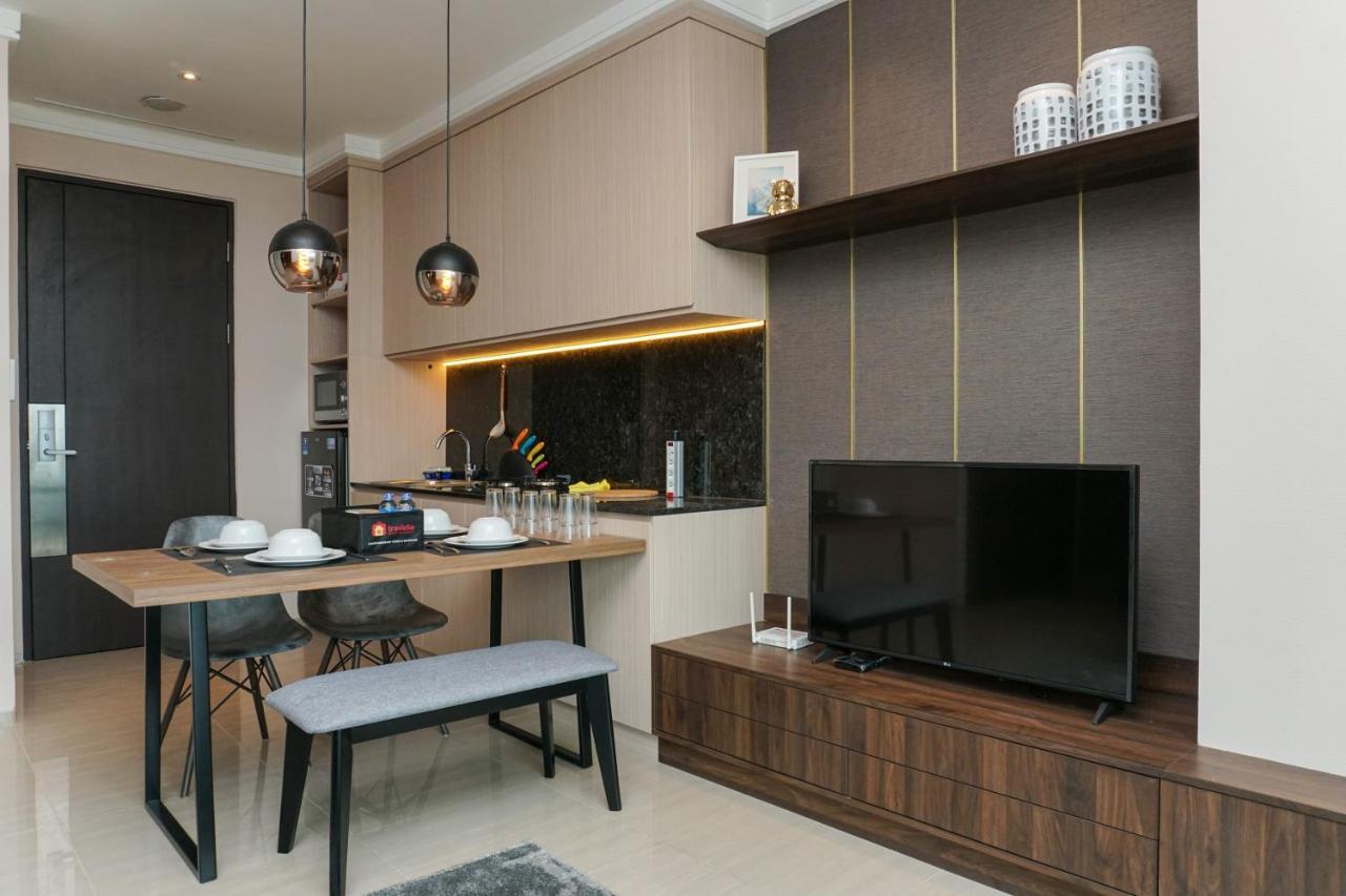 Cozy And Comfy 2br Citralake By Travelio Apartment *