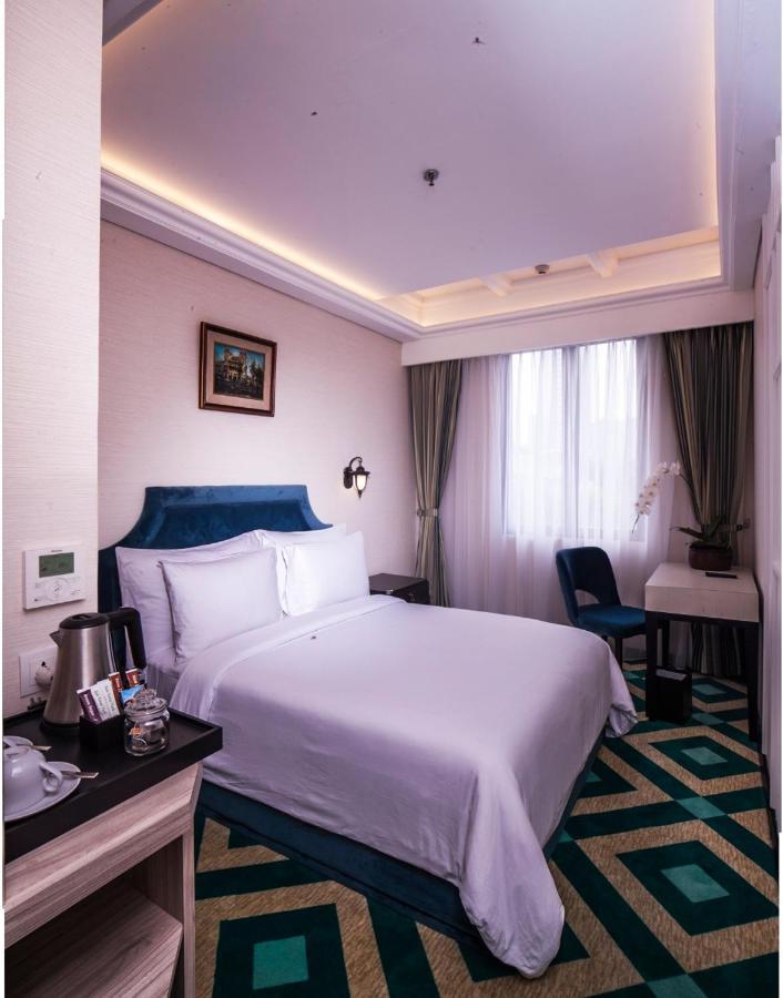 Hotel Des Indes Menteng 3*