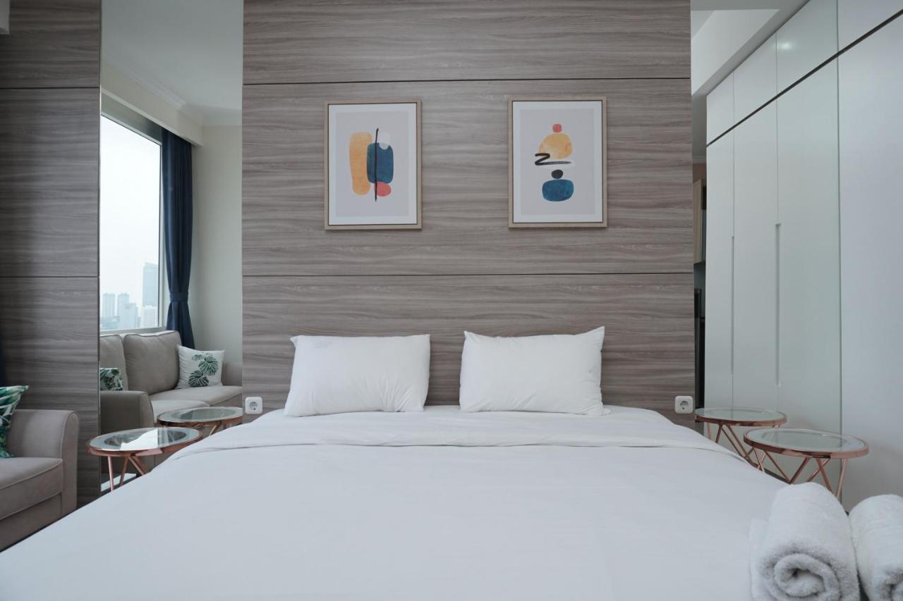Cozy And Tranquil Menteng Park By Travelio