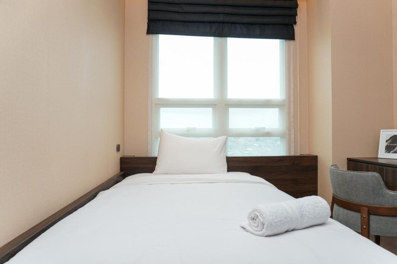 Cozy And Comfy 2br Citralake By Travelio Apartment