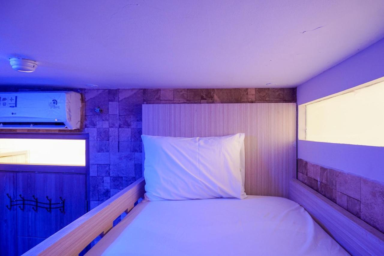 Apartment Comfortable 3br At Palm Residences By Travelio
