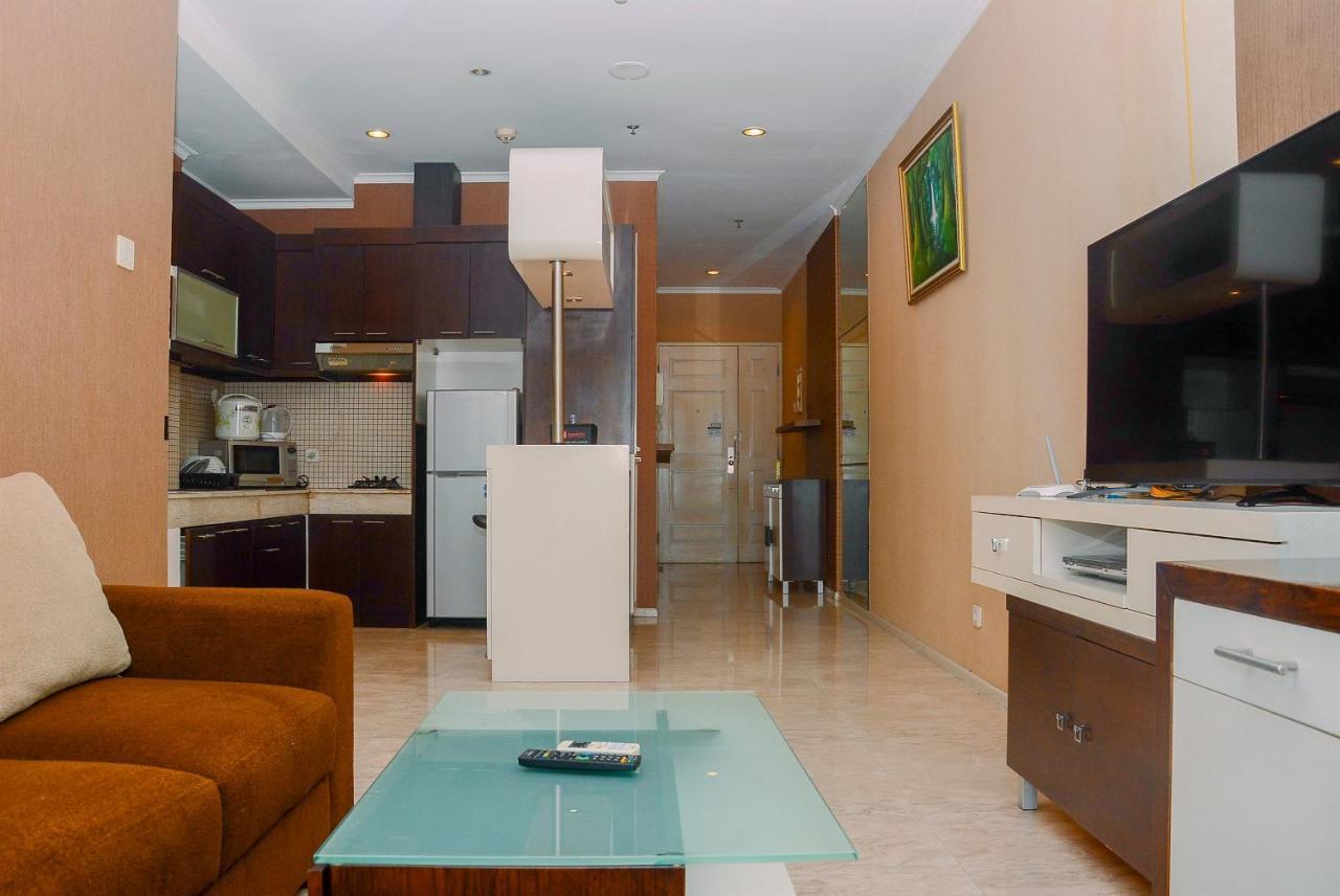 Strategic Location 2br At Fx By Travelio Apartment