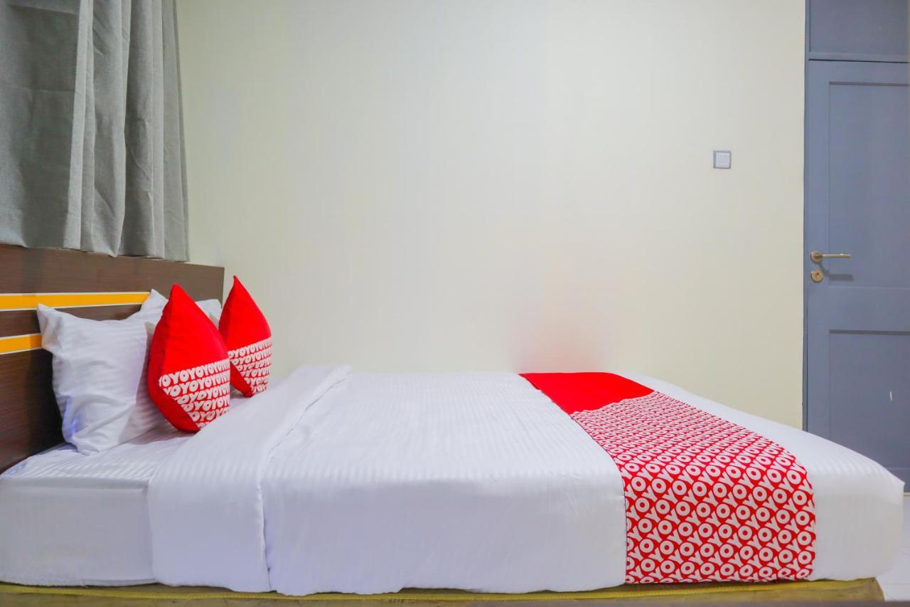 Hotel Oyo 2308 Seven Season Jacarta