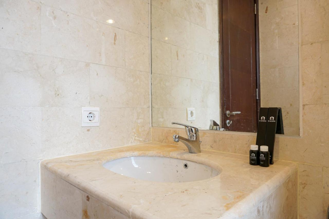 Relaxing 2br At The Empyreal Epicentrum By Travelio Apartment Jakarta
