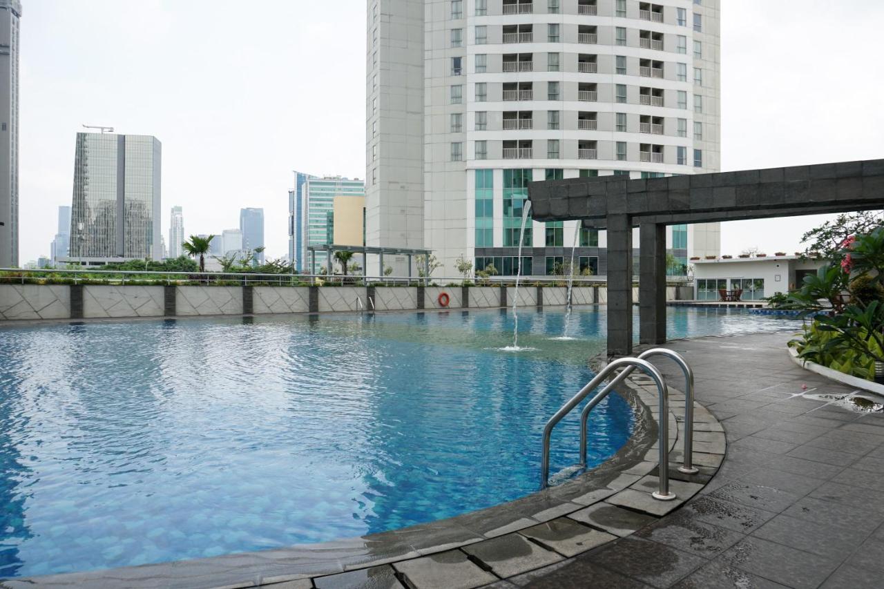 Amazing 1br At The Wave Kuningan By Travelio * Jakarta