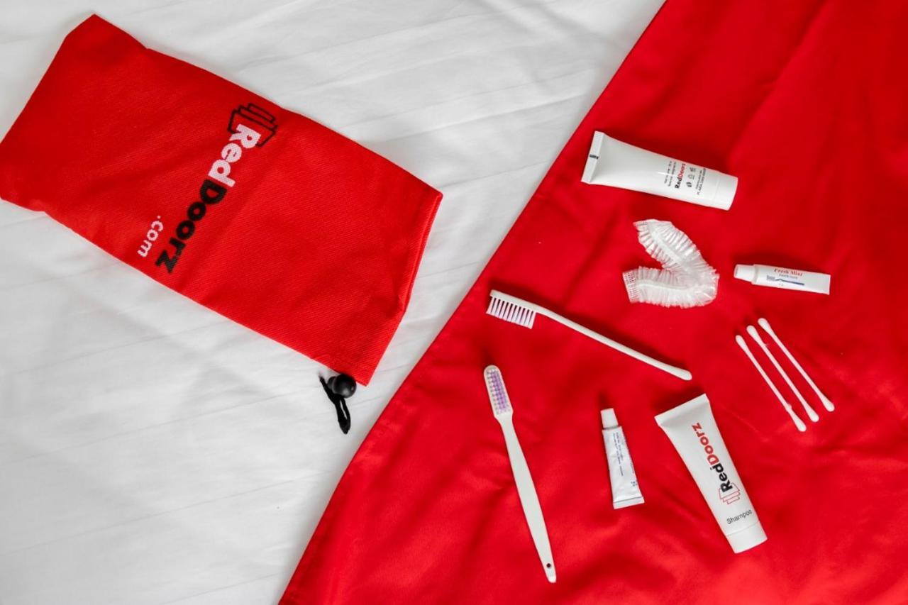 Reddoorz Near Plaza Senayan Hotel
