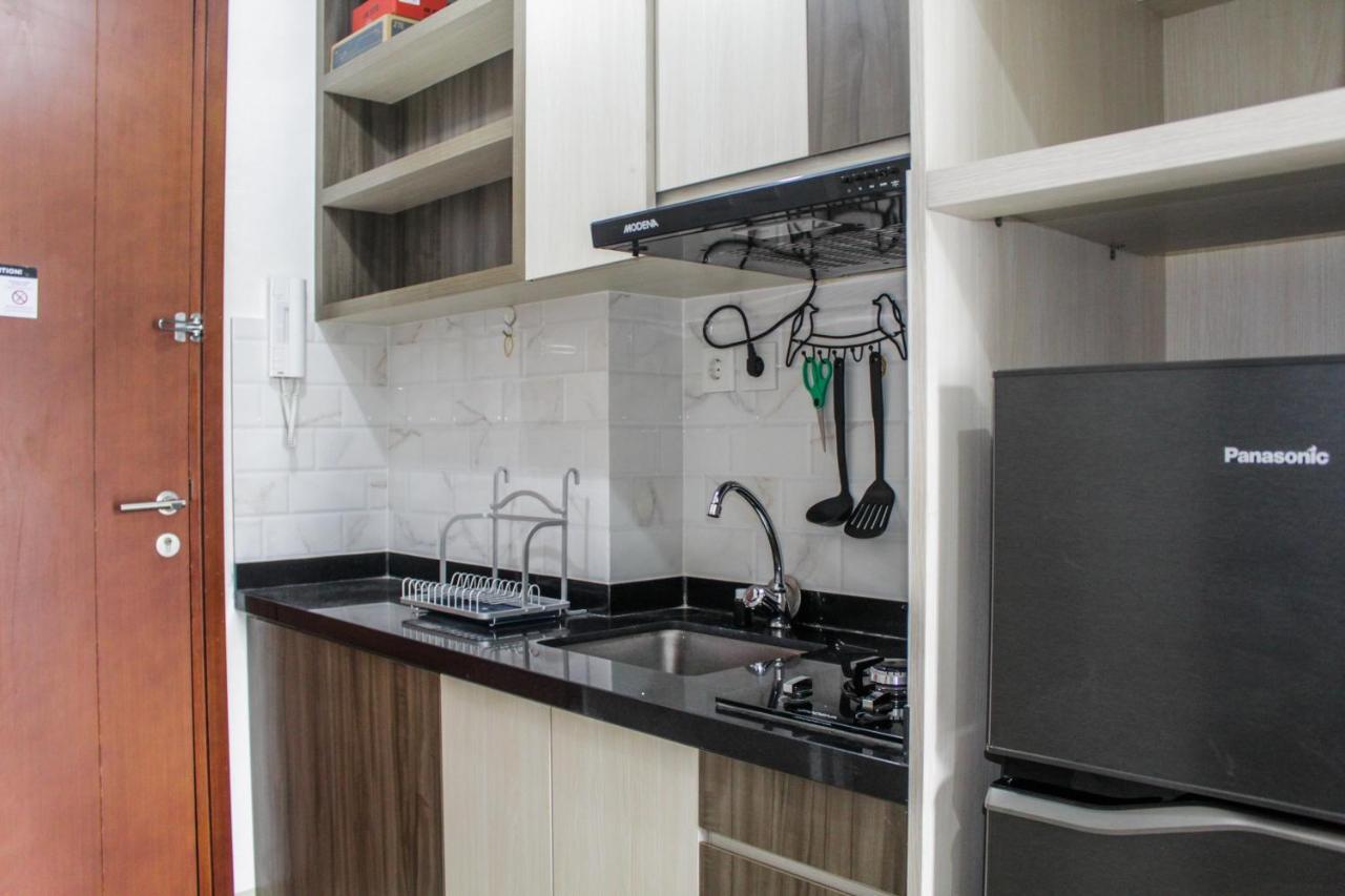 Apartment Comfy And Strategic Signature Park Grande By Travelio Jakarta