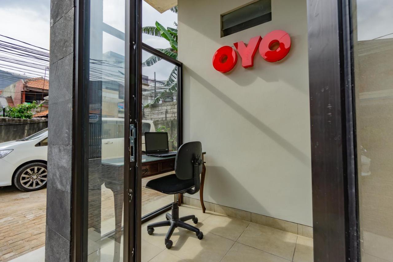 Hotel Oyo 2416 Griya Otista Syariah 2*