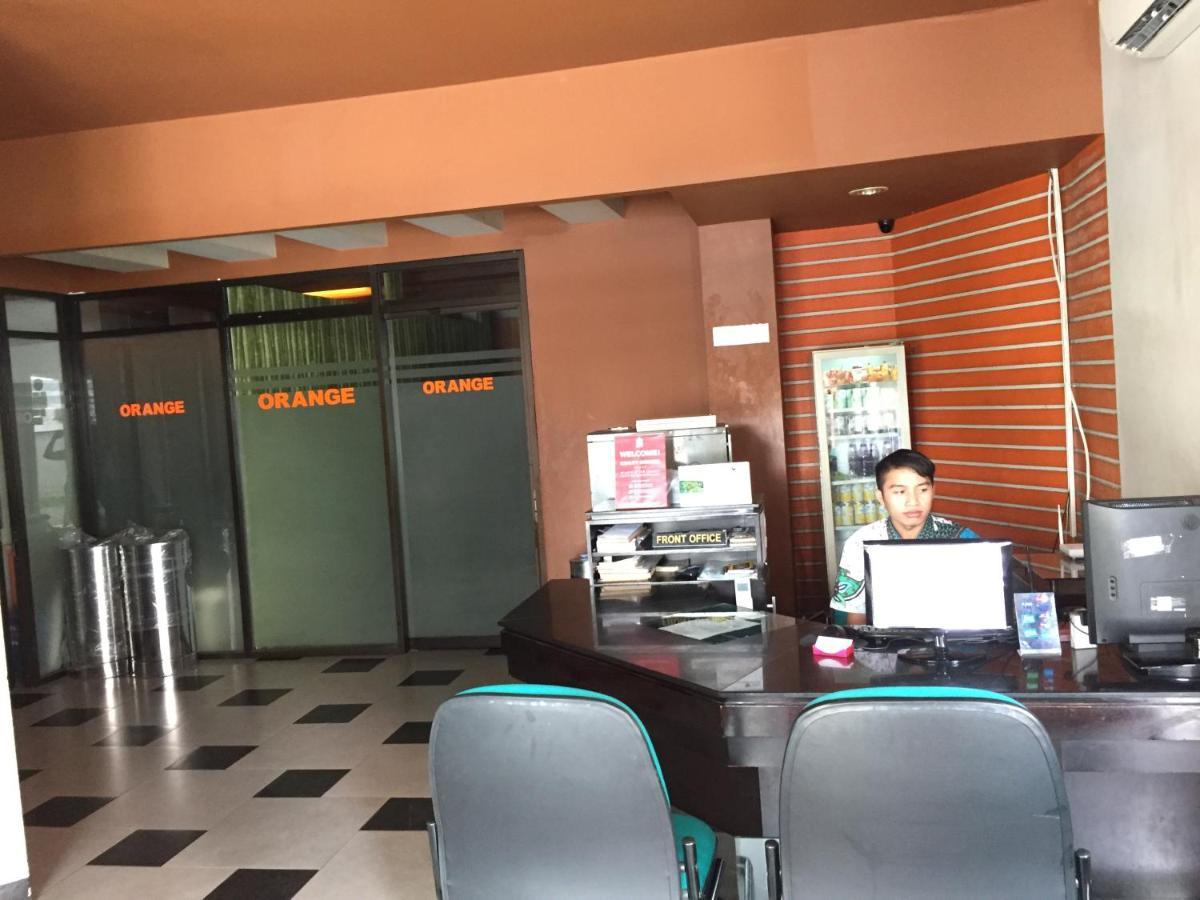 Orange Mangga Besar 2* Jacarta