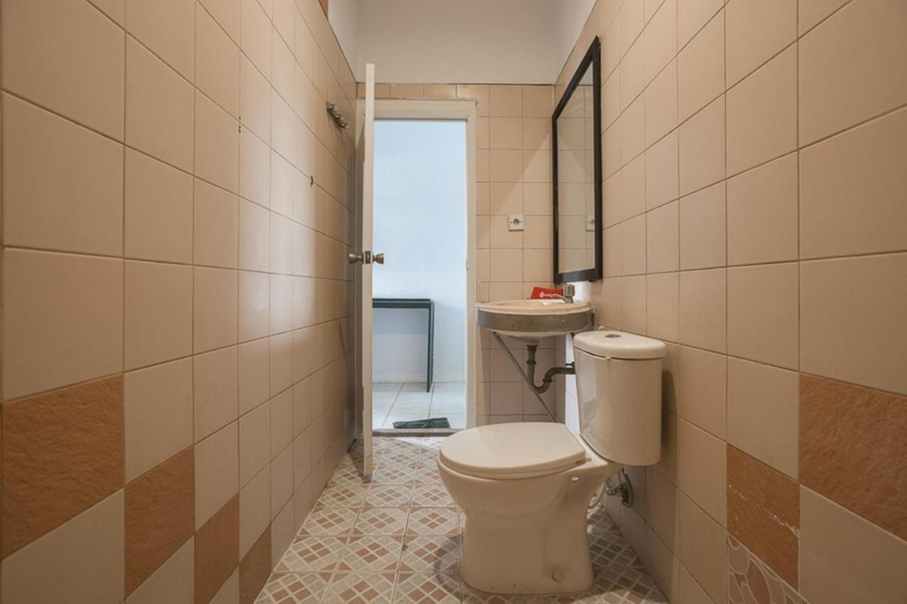 Guest house Reddoorz Near Kota Station