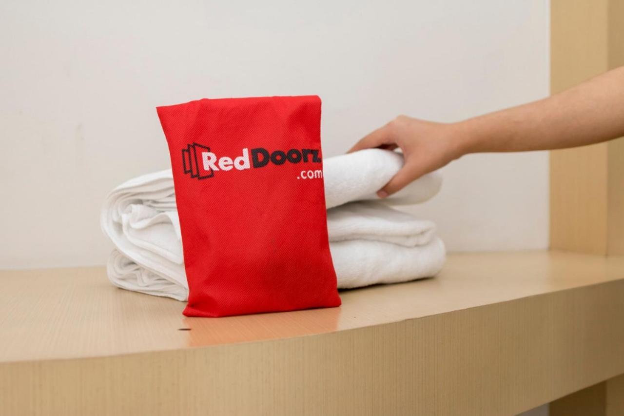 Reddoorz Near Senopati 2 Guest house