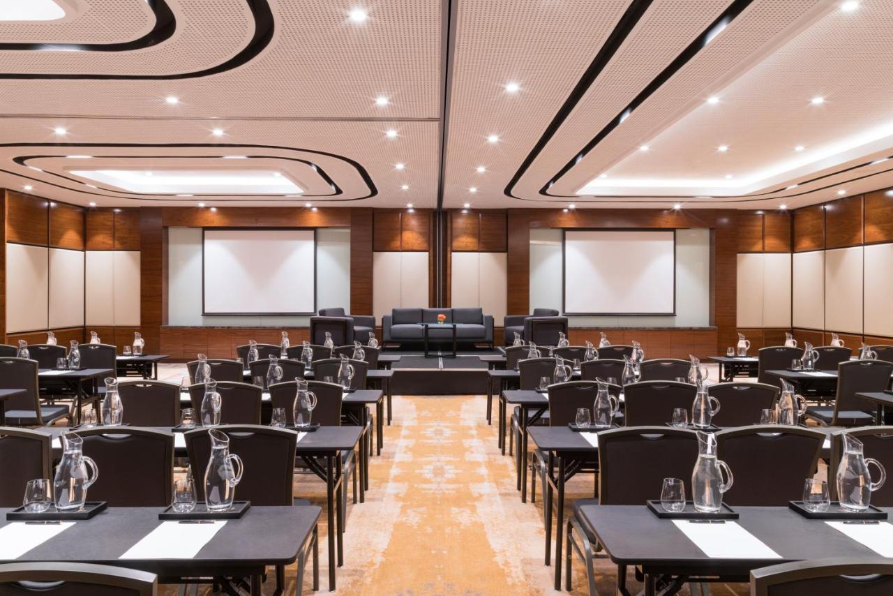 Swissotel Pik Avenue Hotel