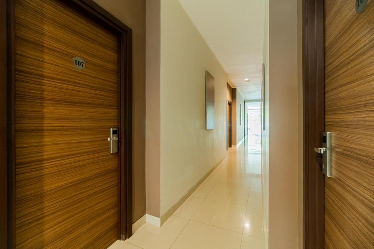 Reddoorz Near Lippo Mall Kemang 2 Guest house 3*
